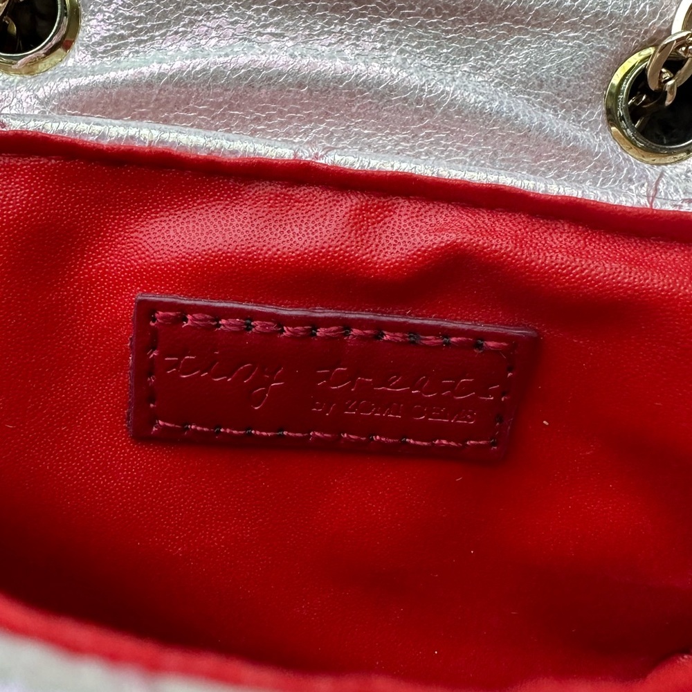 Adorable Bag - Picture 3 of 5